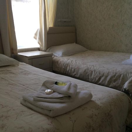 Hotel Victoria غريت يورماوث الغرفة الصورة